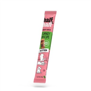 Ласощі для кошенят Half&Half у формі м'ясних паличок з індичкою, 5 г Ласощі для кошенят Half&Half у формі м'ясних паличок з індичкою, 5 г